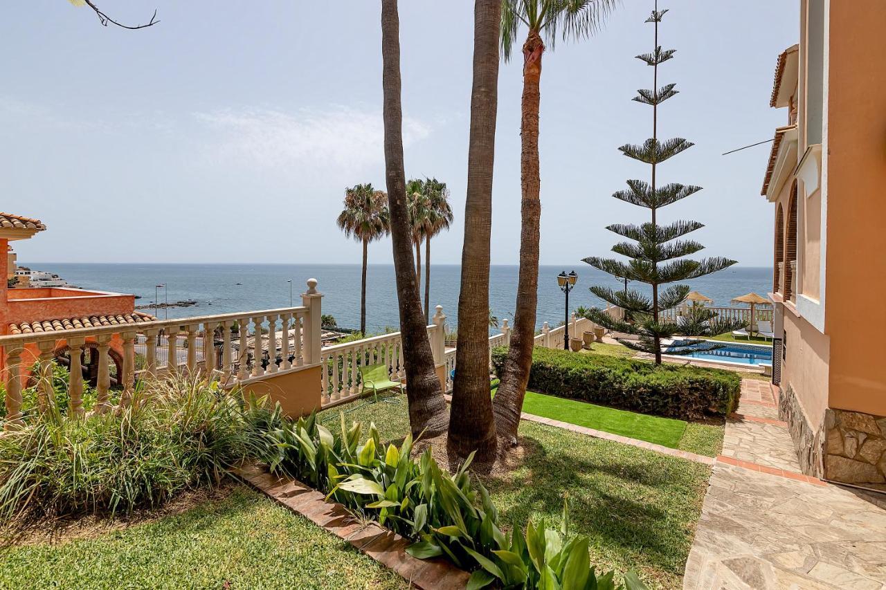 Bhost - Villa Sunrise Benalmádena Exteriör bild